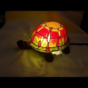 Stained glass and bronze decorative lamp